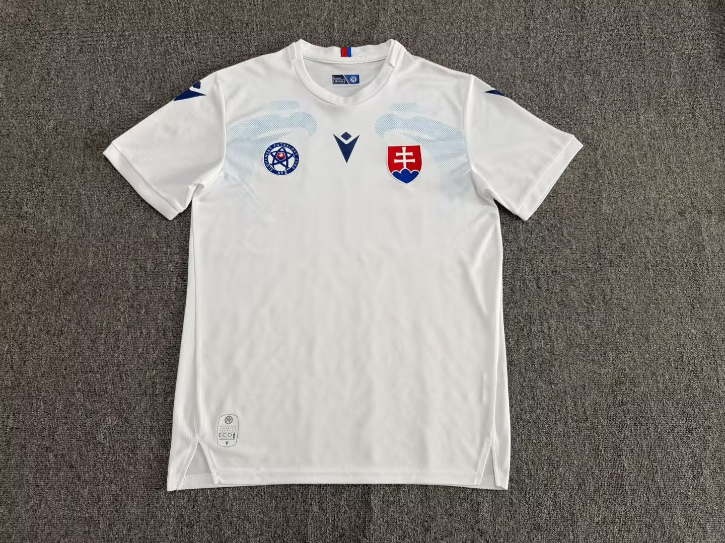 AAA Quality Slovakia 26/27 Away White Soccer Jersey